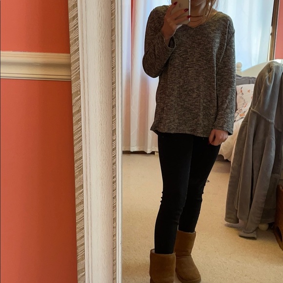 Liz Claiborne Long-sleeve grey top - Picture 6 of 11